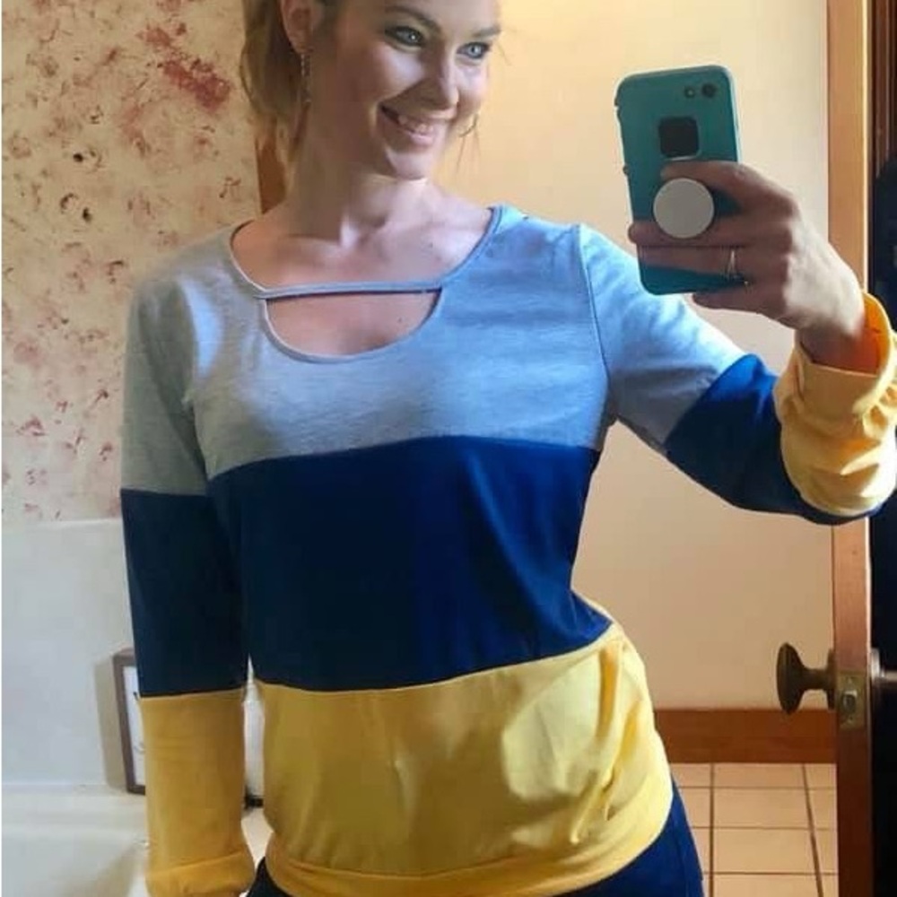 Colorblock Long Sleeve Top